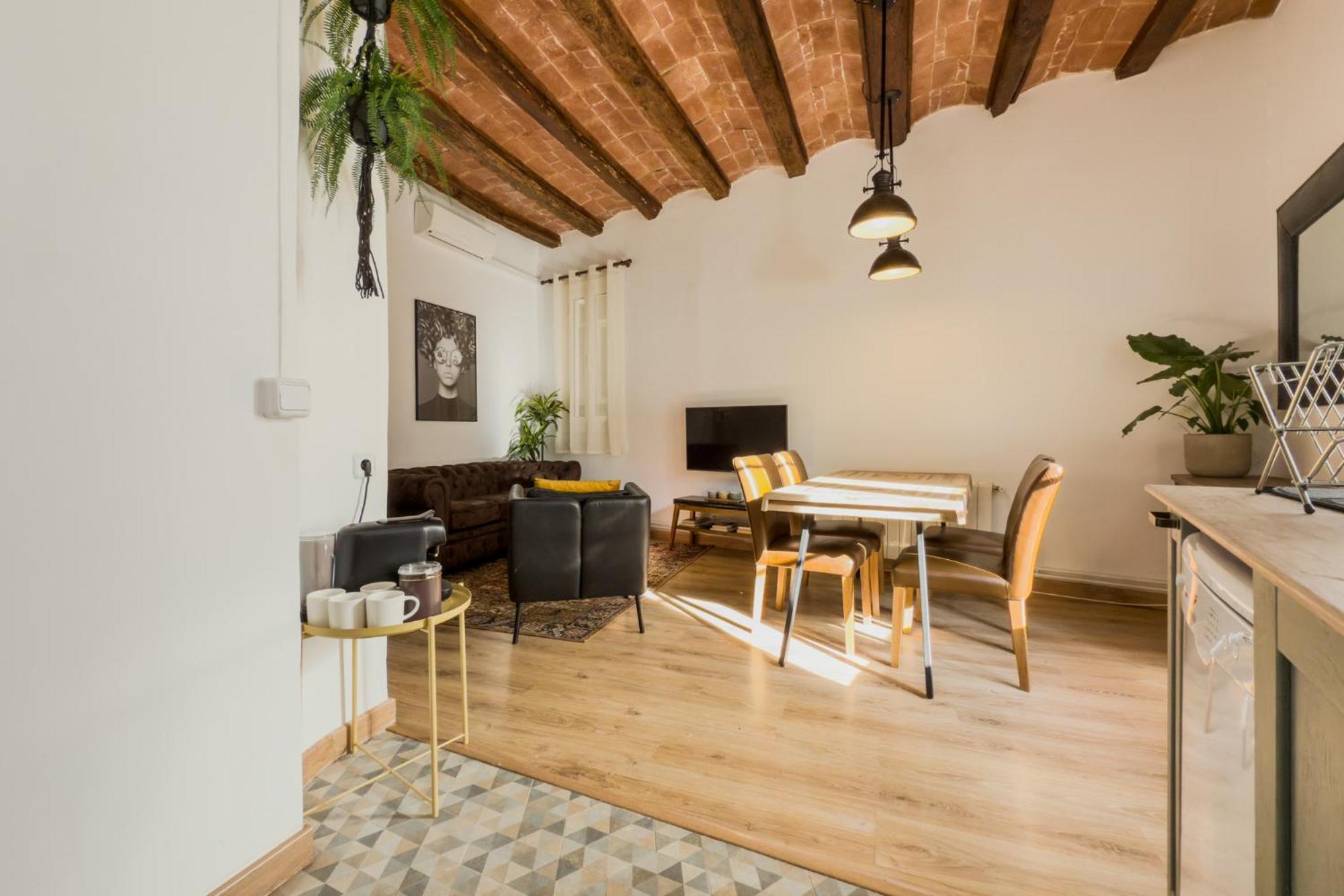 Magalhaes - Trad Flat In Poble Sec, Near Ramblas Barcelona Ngoại thất bức ảnh