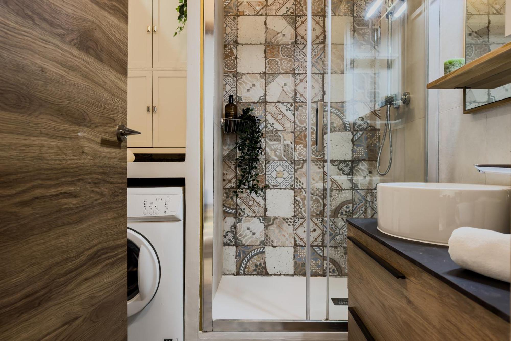 Magalhaes - Trad Flat In Poble Sec, Near Ramblas Barcelona Ngoại thất bức ảnh