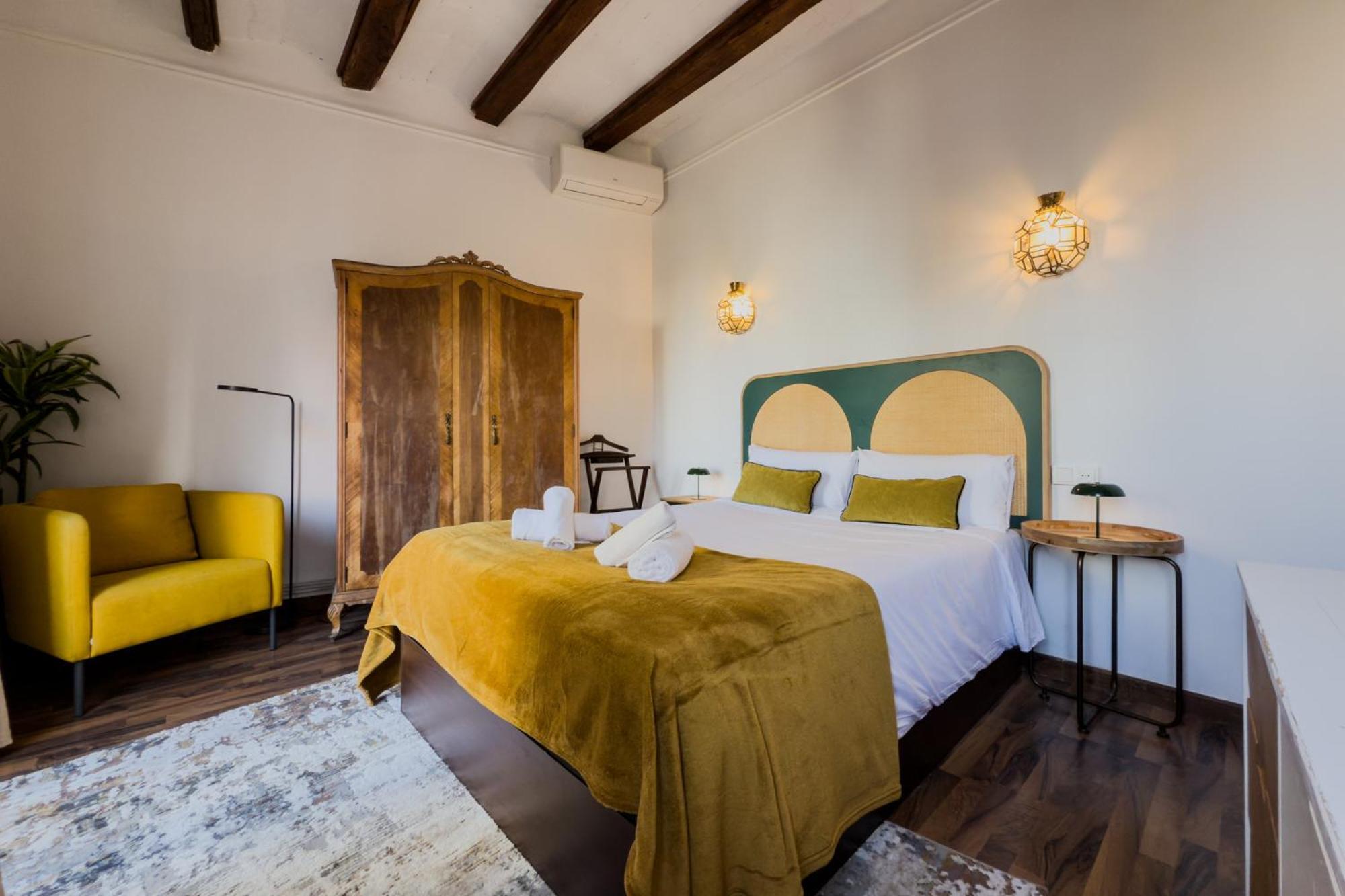 Magalhaes - Trad Flat In Poble Sec, Near Ramblas Barcelona Ngoại thất bức ảnh